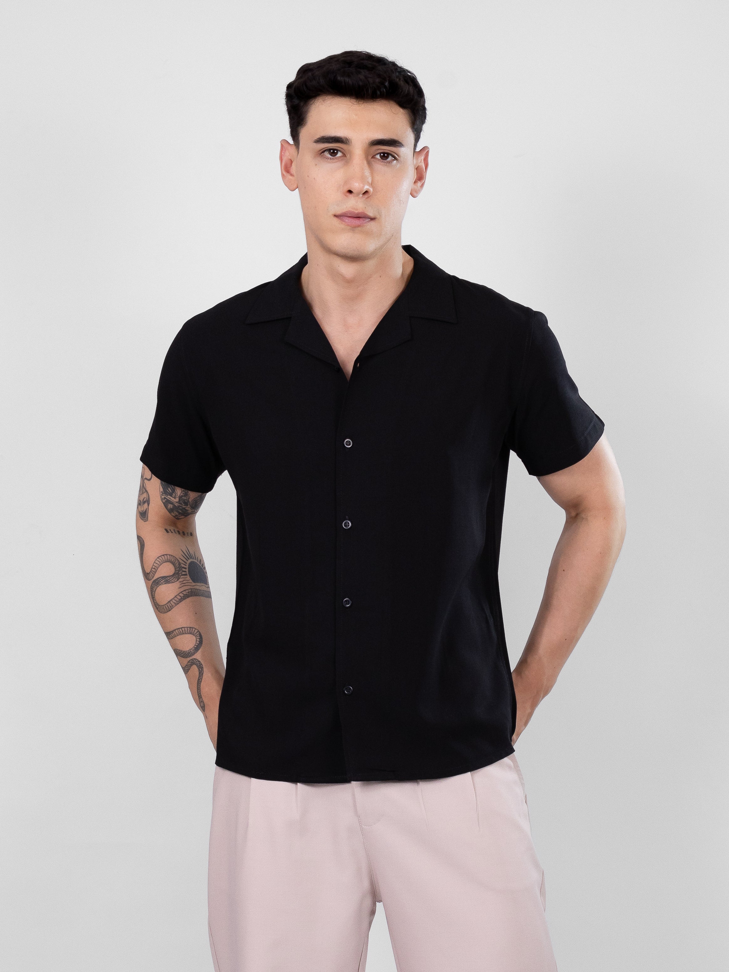 CAMISA REGULAR FIT | NEGRO