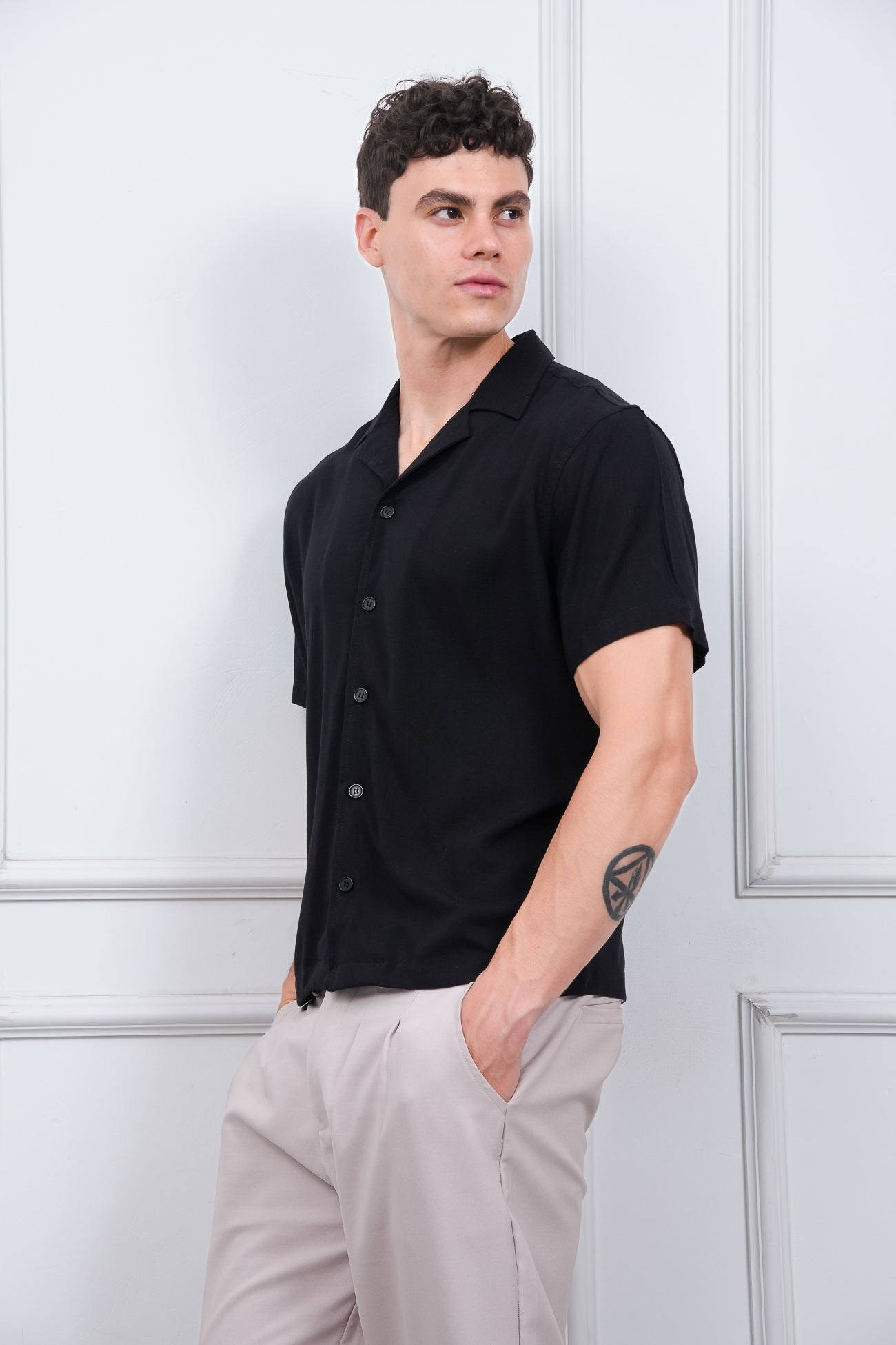 CAMISA REGULAR FIT | NEGRO